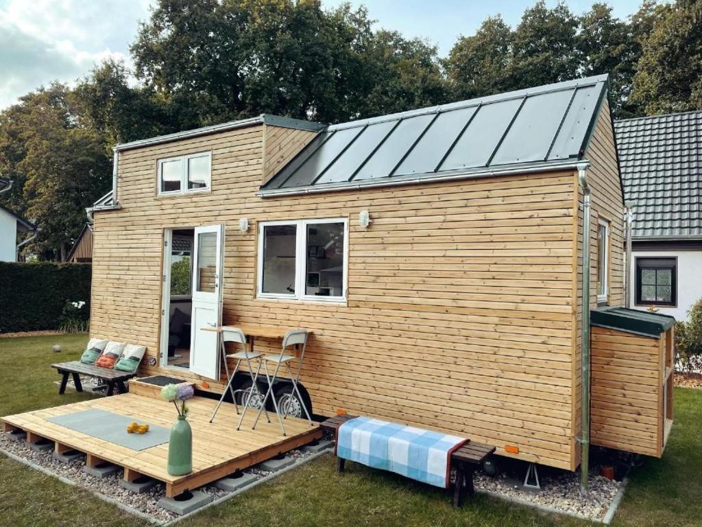 Tiny House Fleesensee Mit Eigenem Garten Und Nur Wenige Meter Vom Seeufer Göhren-Lebbin Εξωτερικό φωτογραφία